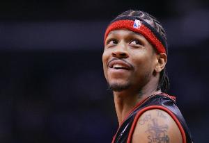 艾弗森：作为球迷76人打不好我总被人嘲笑 这赛季终于扬眉吐气了