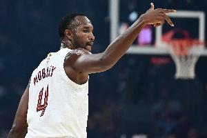 独木难支！莫布里17中11空砍29分8板3助3断1帽